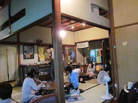 店内2