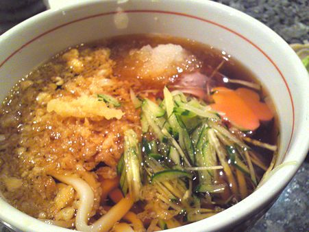 ブラッスリー吟醸 冷やしたぬきうどん