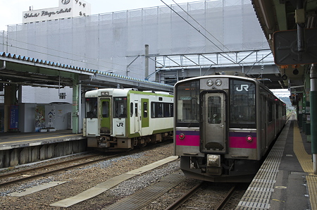 横手駅 奥羽本線と北上線