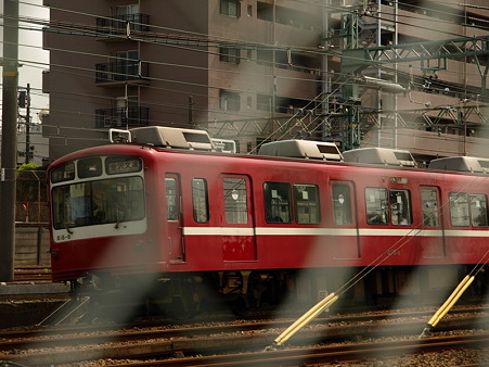 800形(子安駅)4